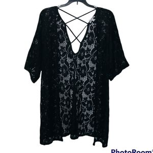 Lace Cover-Up Cardigan Top Charlotte Russe. Black. M 8/10